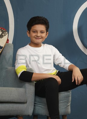 Boys Long Sleeve T-Shirt (8-13 Years)